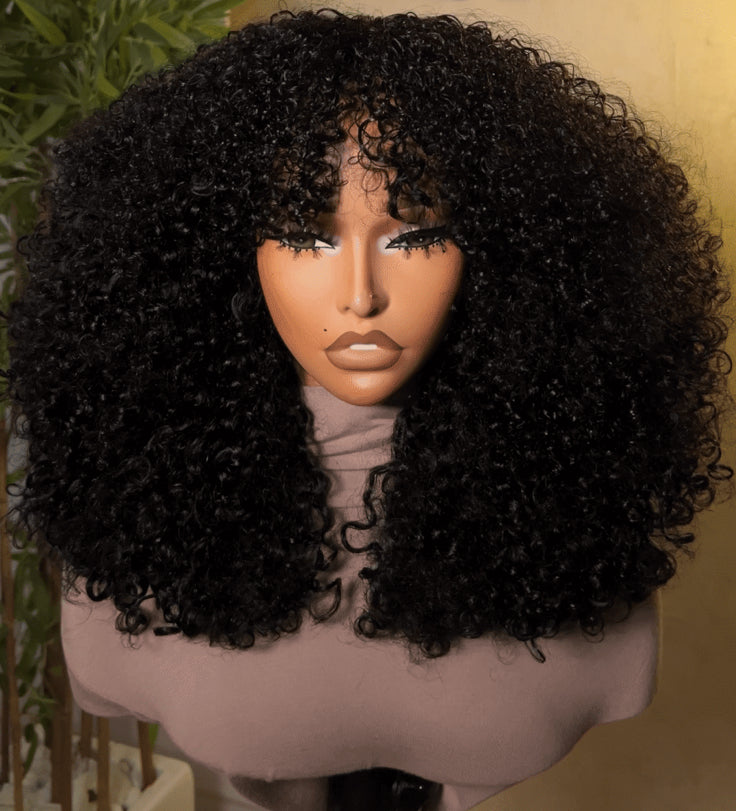 Peruca cacheado afro com franja
